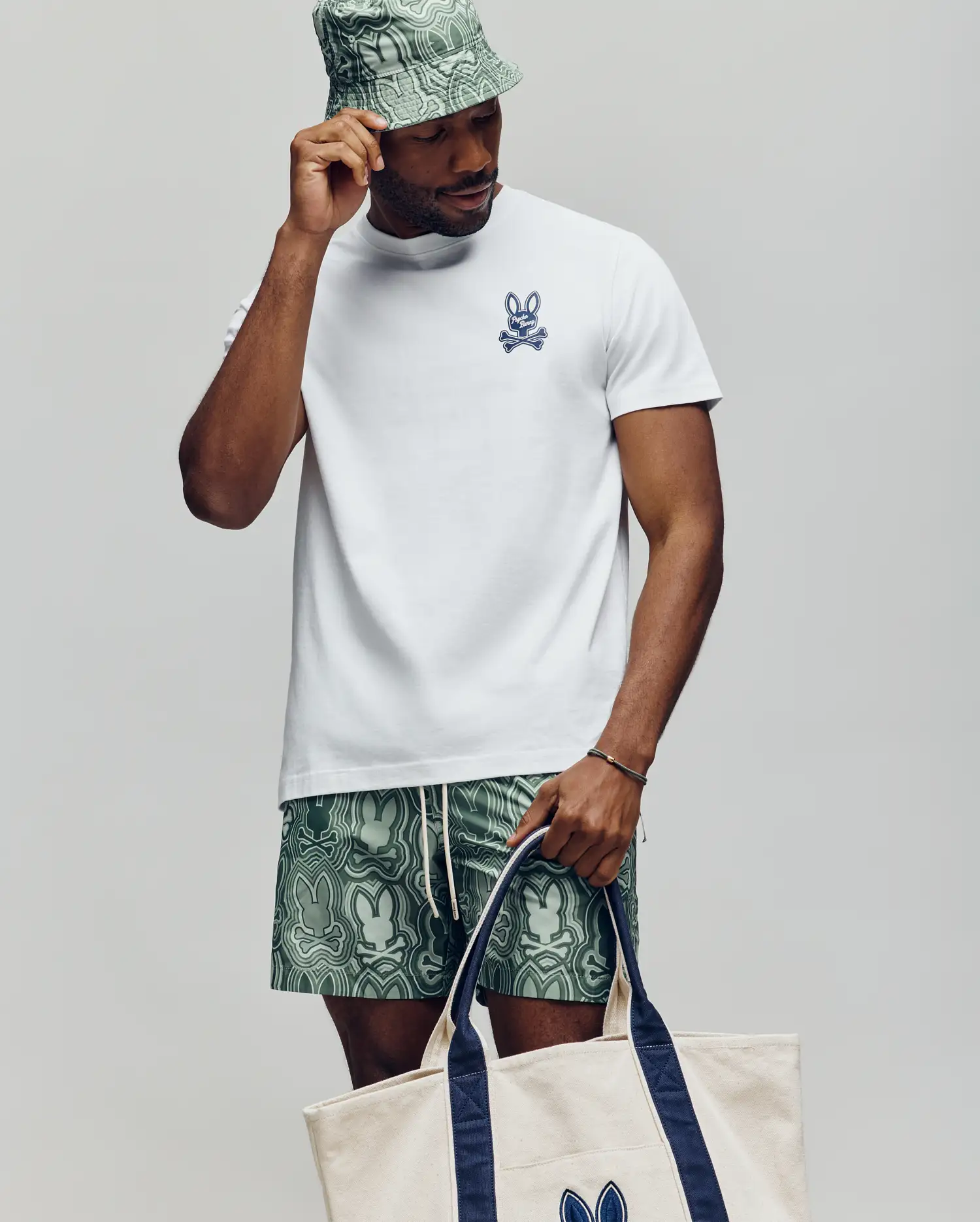 MENS DEREK CHEST GRAPHIC TEE - MT0200009 - Image 2